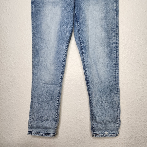 American Eagle Stretch Distressed Jeans Women's Size 8 - Picture 2 of 8